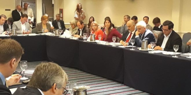 Mesa redonda