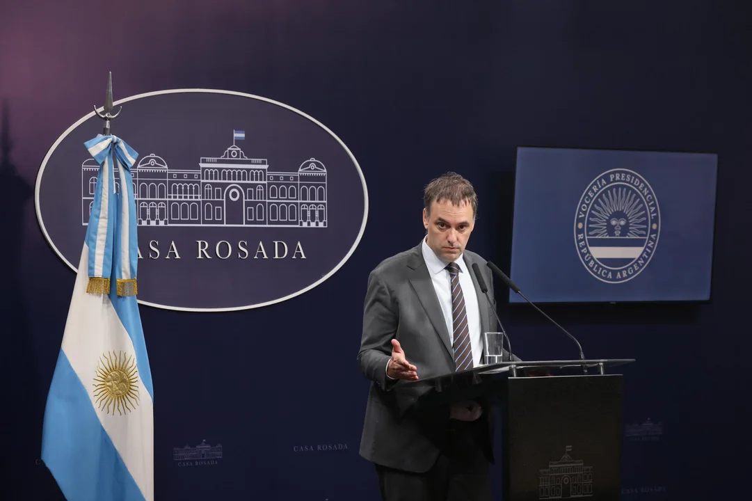 manuel adroni