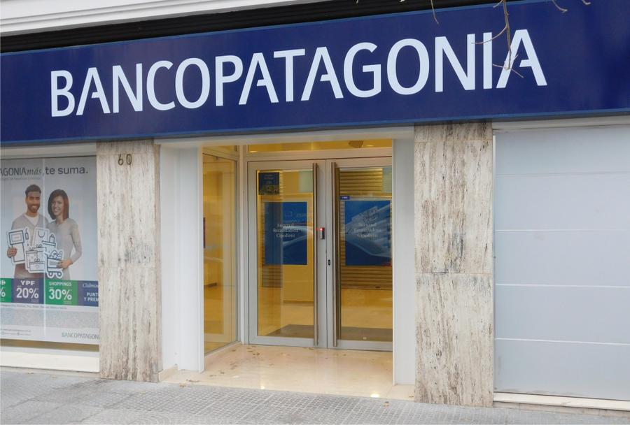Banco Patagonia calle Roca