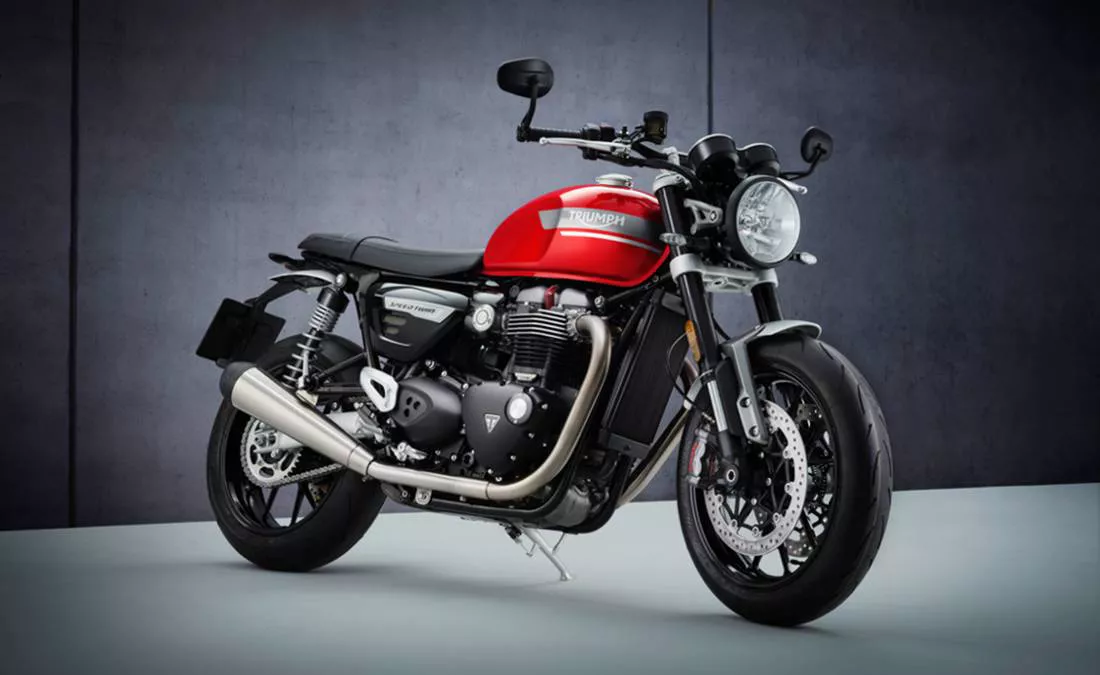 moto Triumph