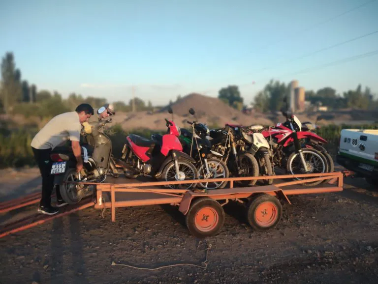 motos