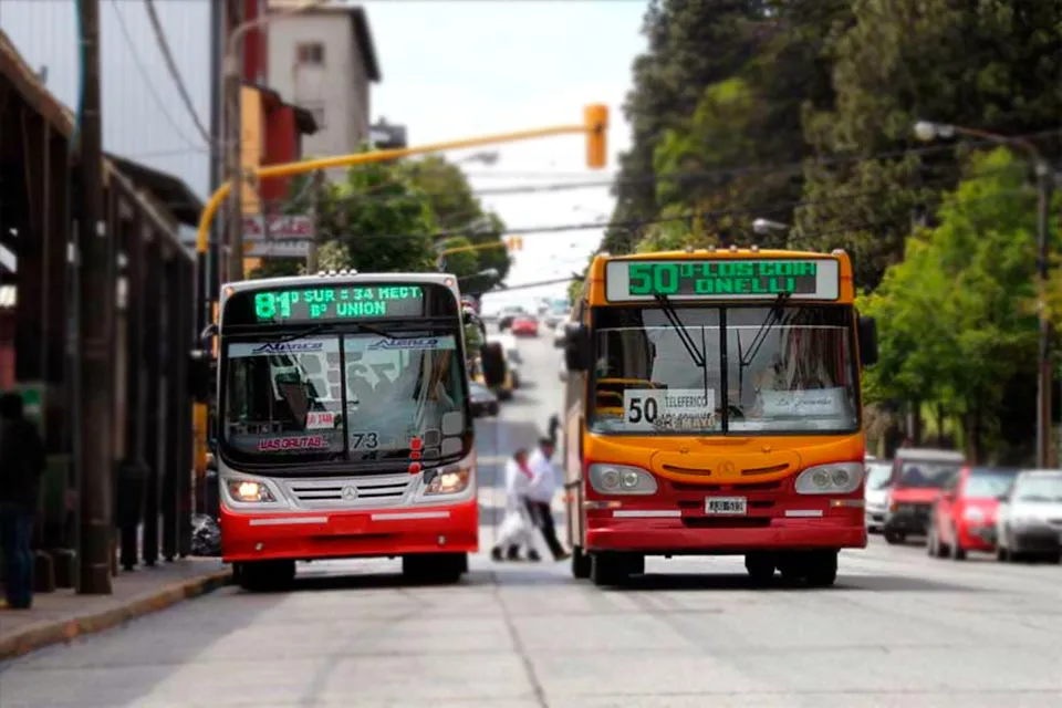 transporte publico bariloche colectivo