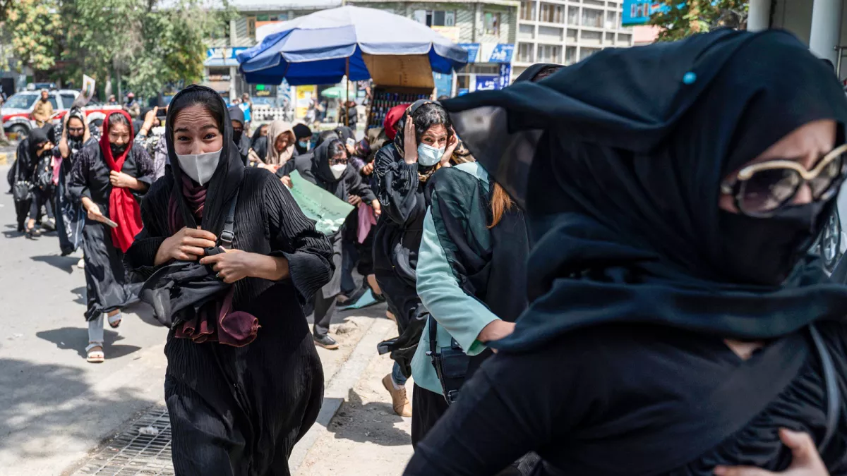 mujeres talibanes