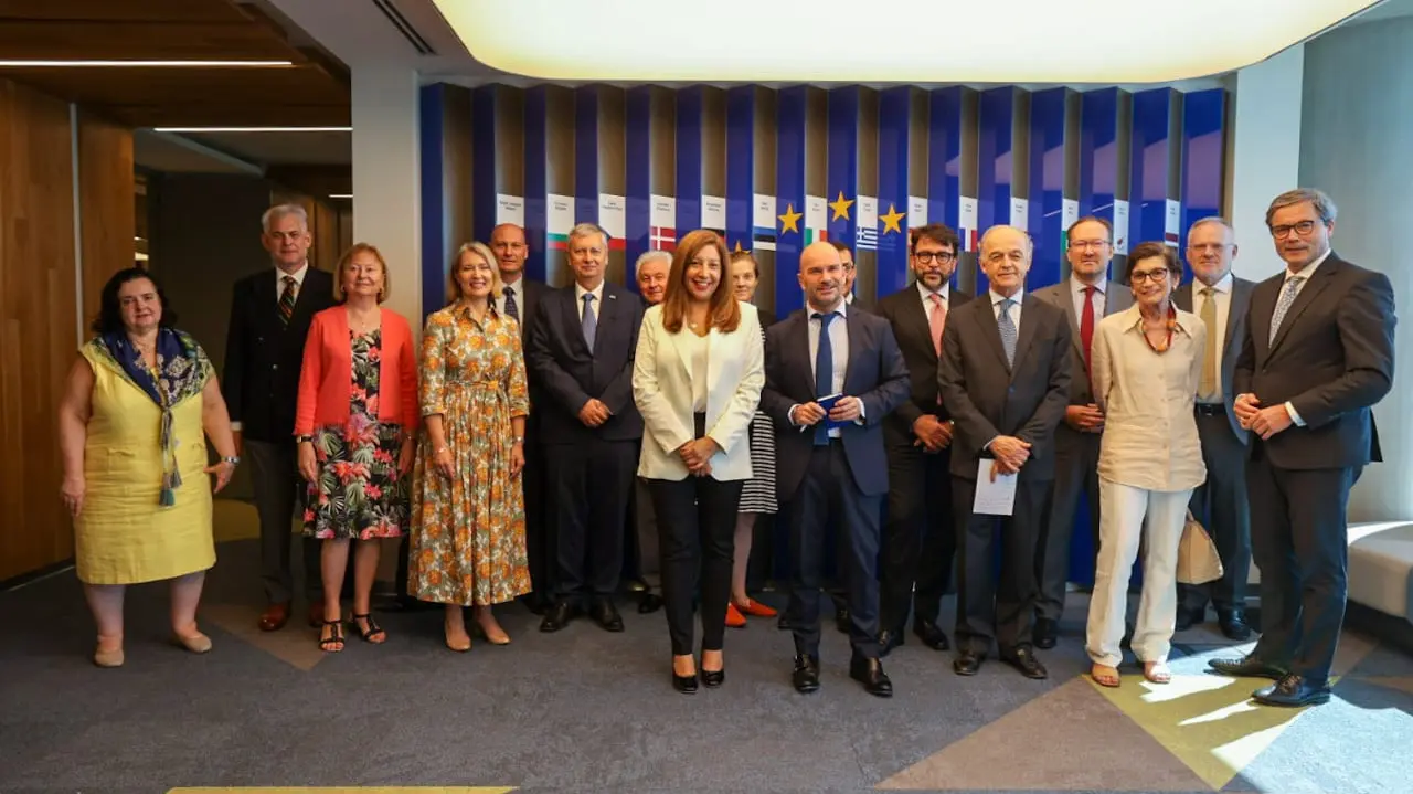 ac union europea