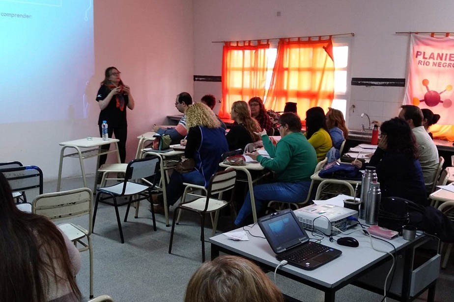 Violencia en redes sociales