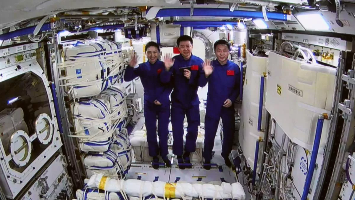 chinos espacio