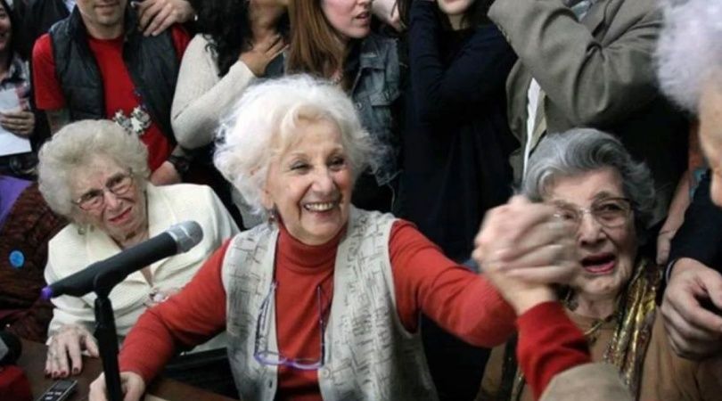 Abuelas Plaza de Mayo