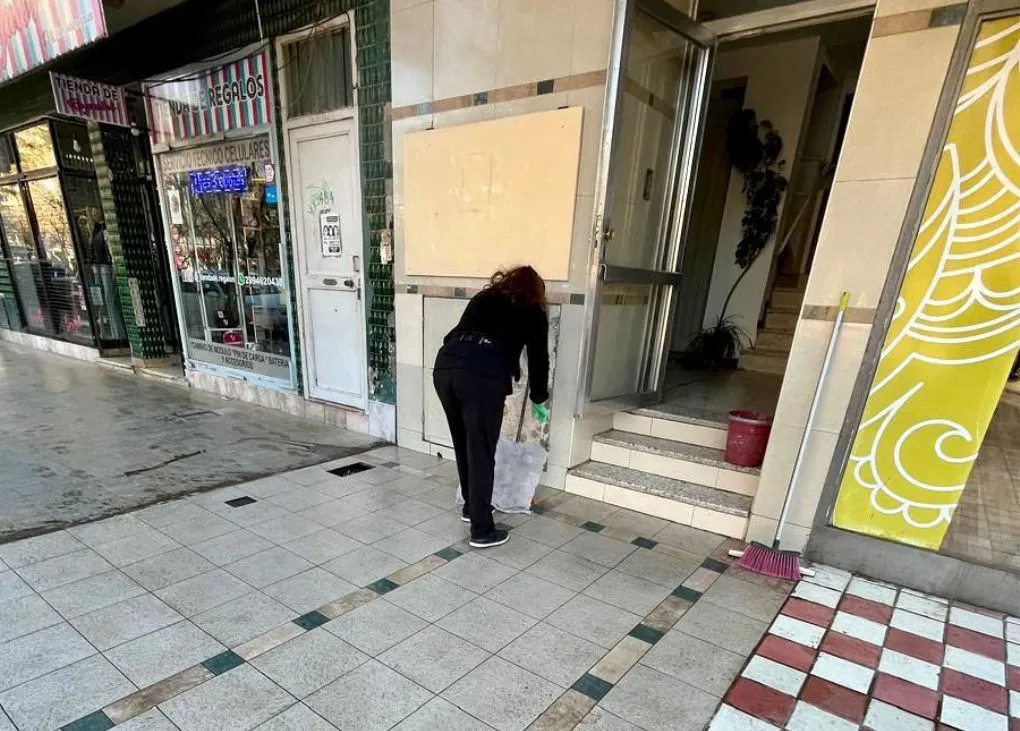 vecinos vereda agua