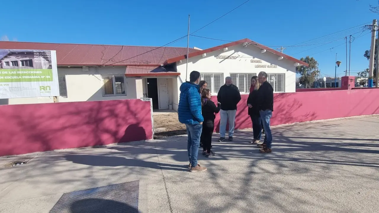 escuela 95 roca