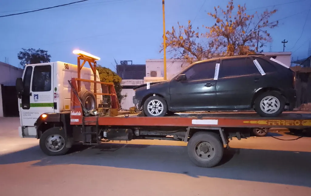 auto abandonado