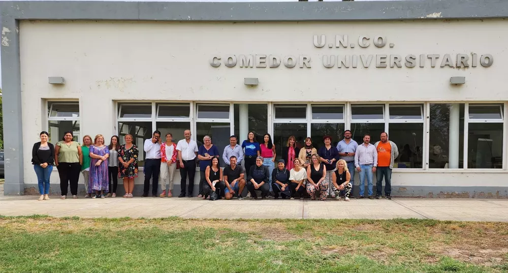 UNCO comedor cipo