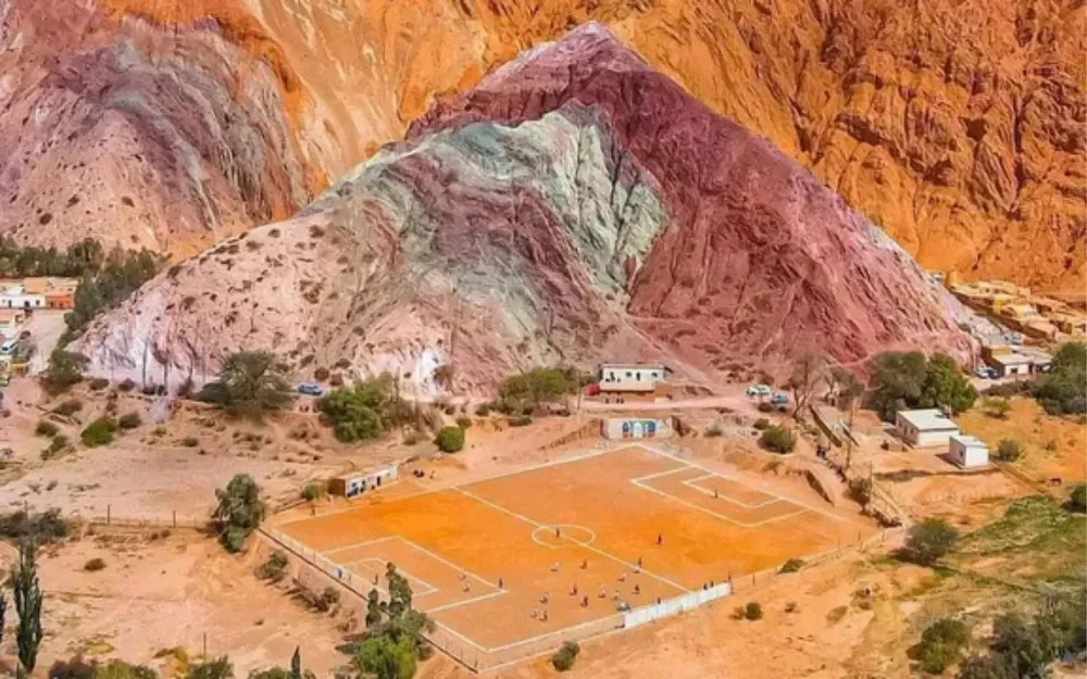 cancha futbol purmamarca
