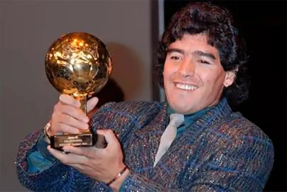 diego maradona balon oro