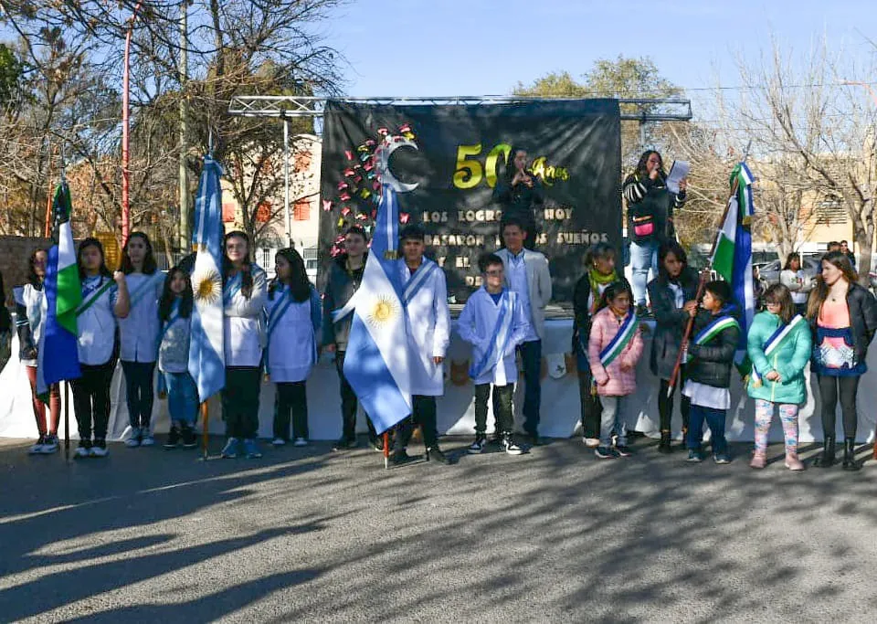 escuela N°4 cipo