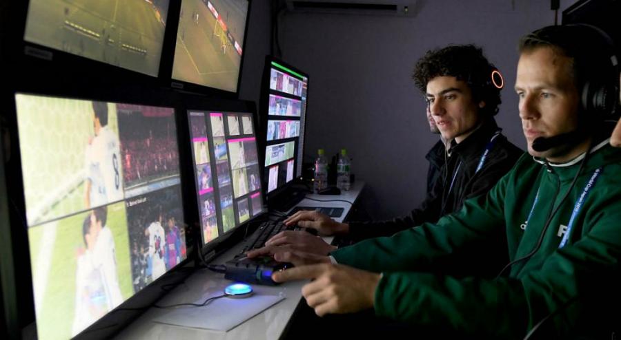VAR