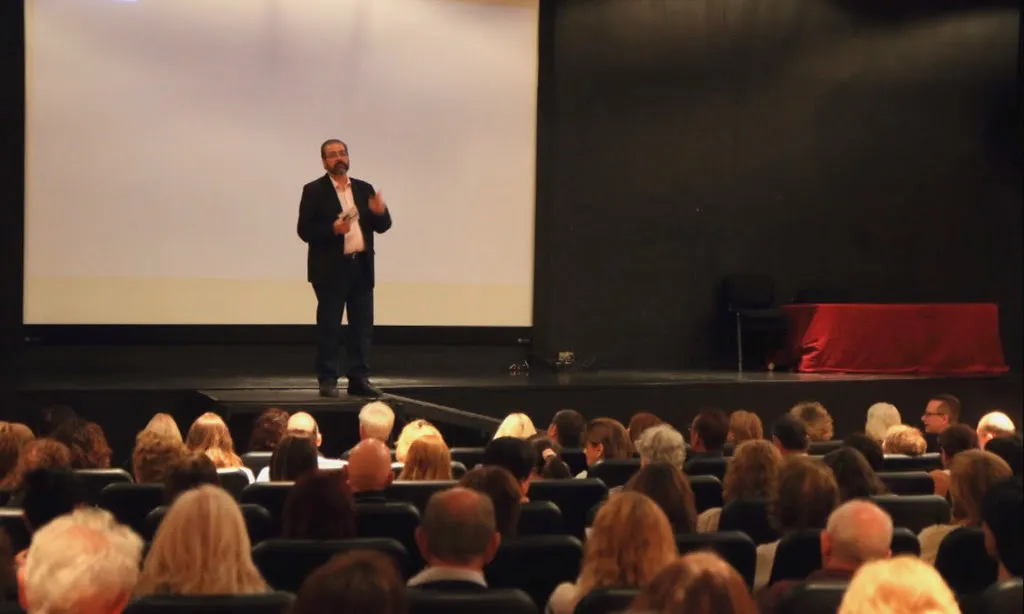 charla